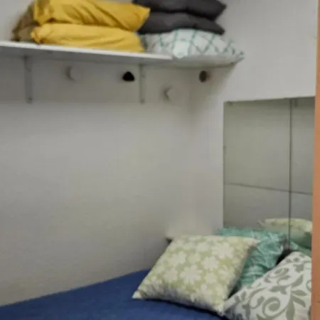 Moderne Avec Vue Sur La - 29 M² à Appartement
